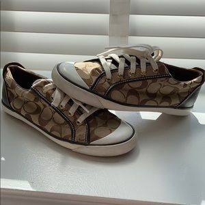 Coach Barrett Signature Logo Sneakers 7.5